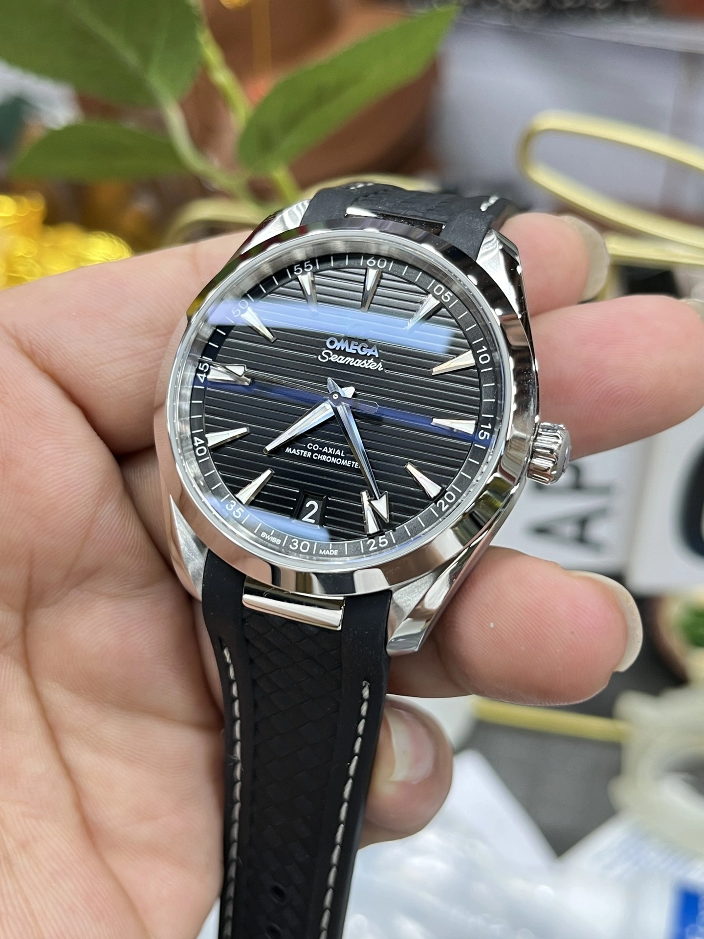 Lightweight CBD Factory Omega Seamaster Aqua Terra 150M 41mm Black Dial Black Rubber Strap (220.12.41.21.01.001) 1:1 Super Clone – DD8900 Movement 256